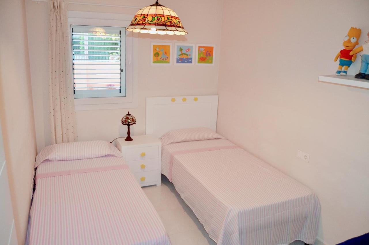Apartamento Nuevo Con Gran Terraza Y Wifi En Canet كانيت ذي بيرينغير المظهر الخارجي الصورة
